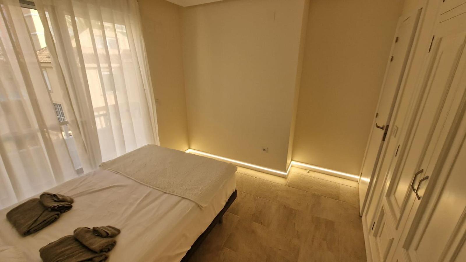 Beachfront Vila Валенсия Екстериор снимка