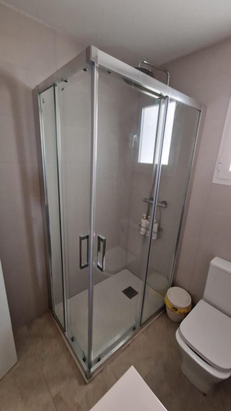 Beachfront Vila Валенсия Екстериор снимка