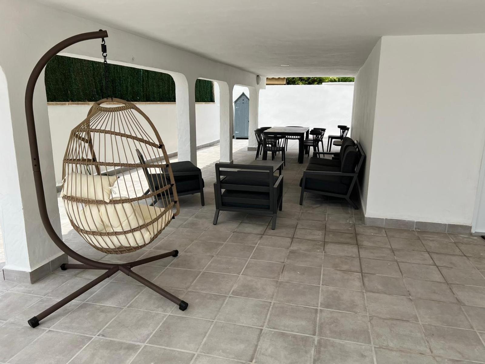 Beachfront Vila Валенсия Екстериор снимка