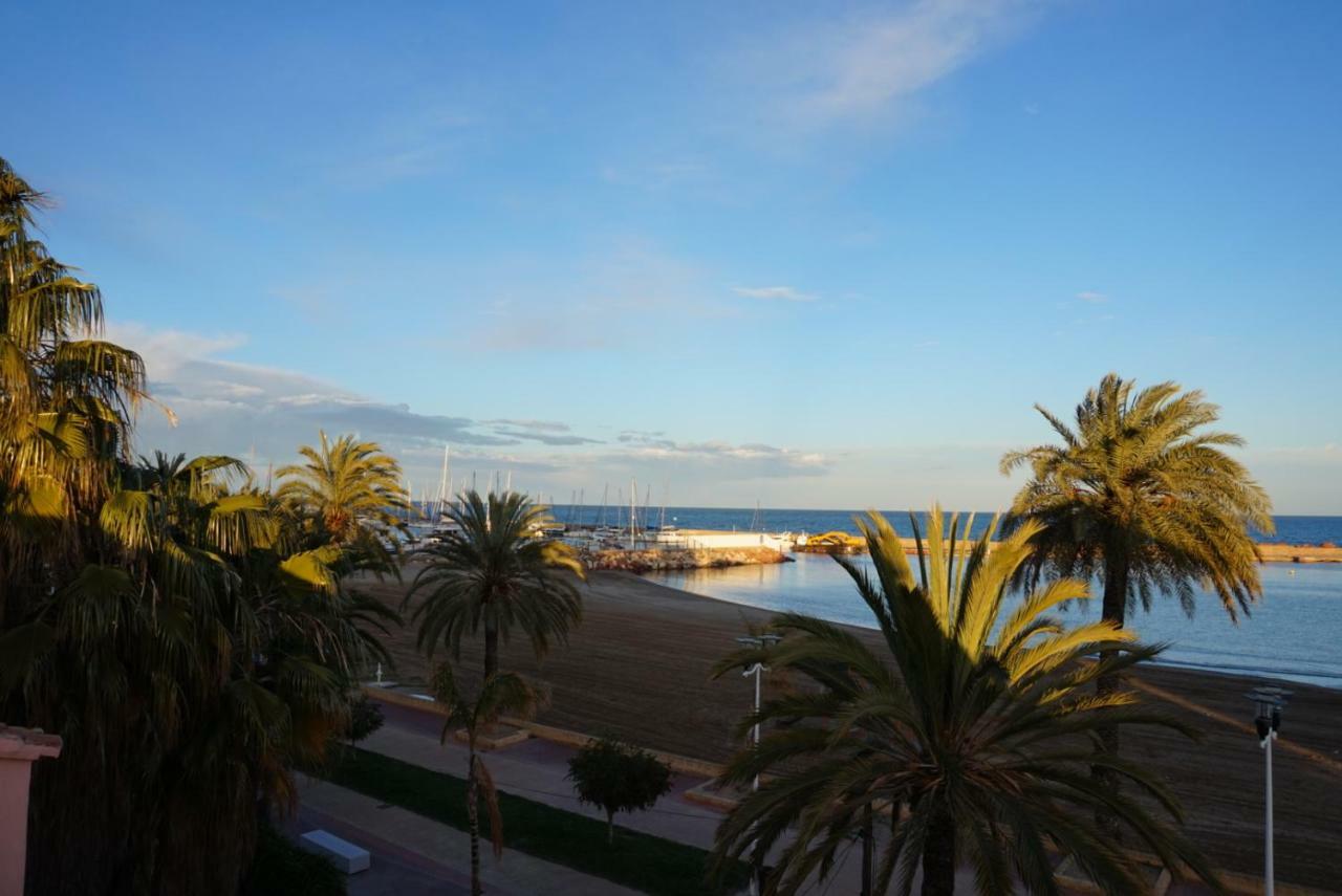 Beachfront Vila Валенсия Екстериор снимка